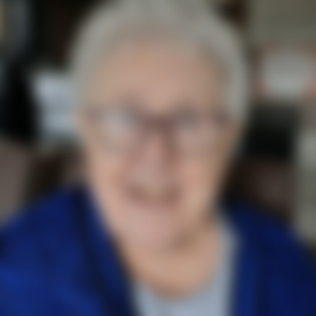 Eleonore (89) aus Bergisch Gladbach