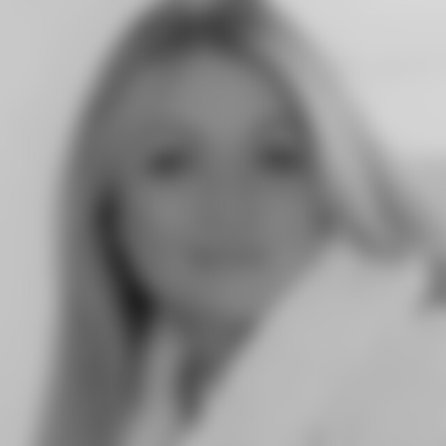 Natalia (41) aus Höhenkirchen-Siegert