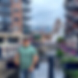 Ashkan (41) aus Neuss