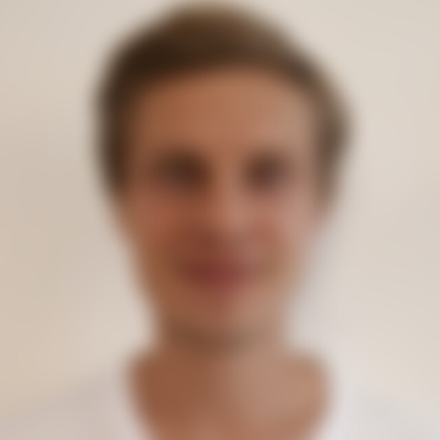 JuliR (34) aus Stuttgart-Vaihingen