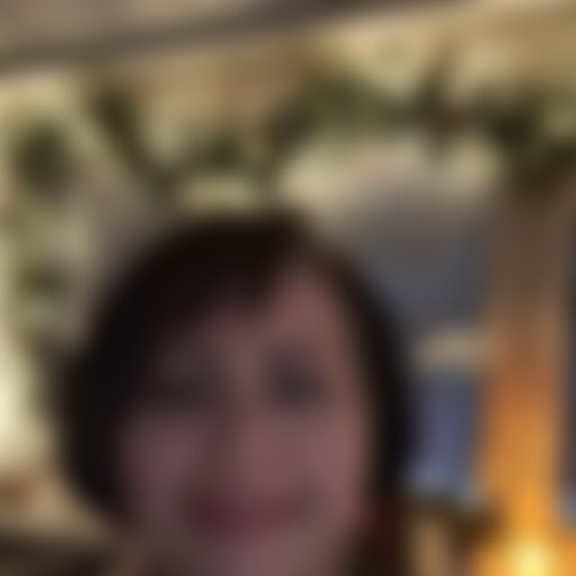 Karolin (60) aus Augsburg
