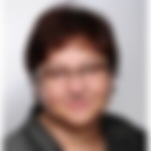 Saudine (69) aus Esslingen