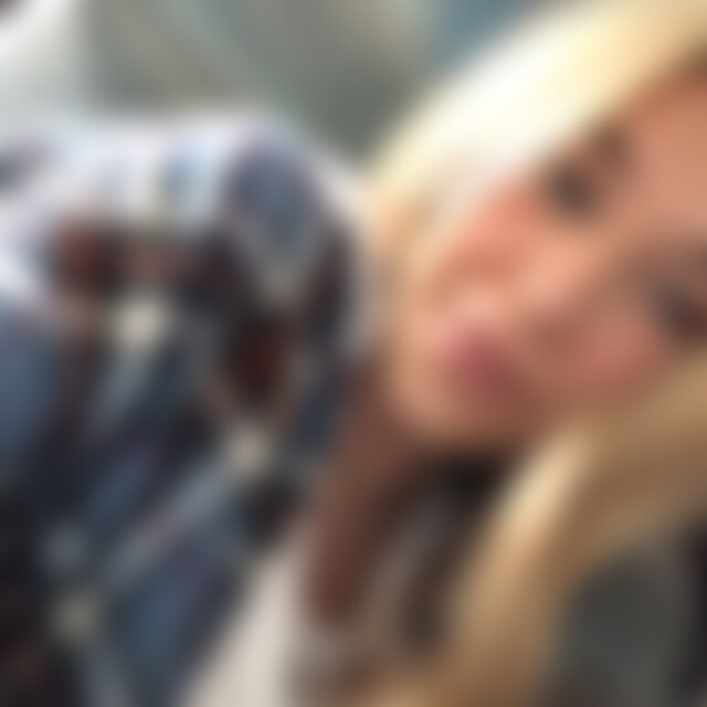 joyli (29) aus Stuttgart