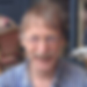 Rene20 (71) aus Kassel