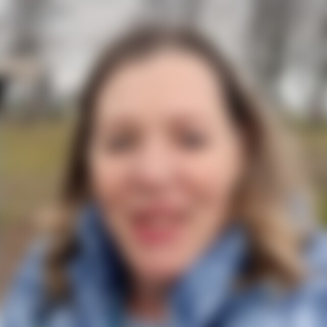 hage (63) aus Neuss