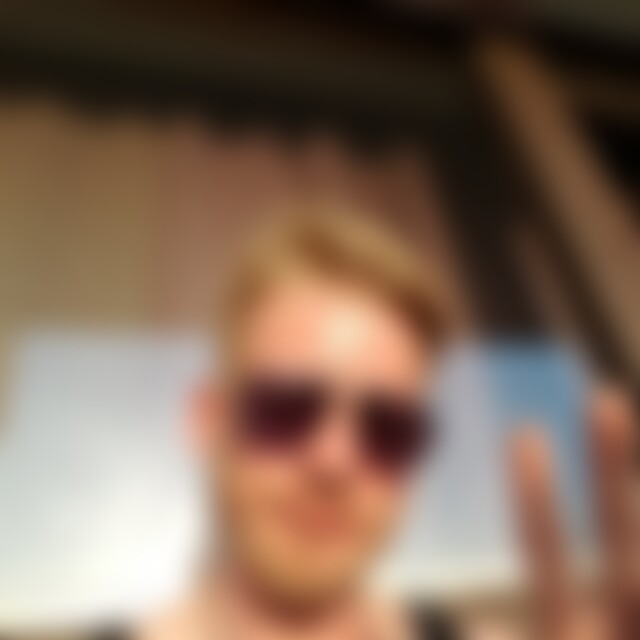 Richi85 (41) aus Sankt Augustin