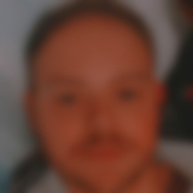 Andrej92 (33) aus Wassenberg