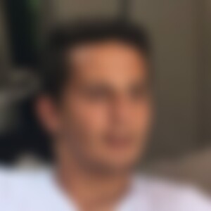 4ECK (27) aus Kühsen