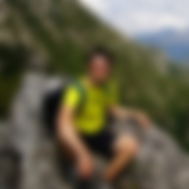 authentischGlauben (23) aus Stuttgart