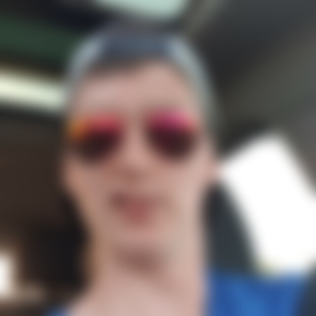 Berri (27) aus Zeitz