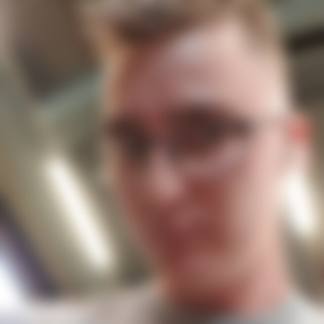 Berri (27) aus Zeitz