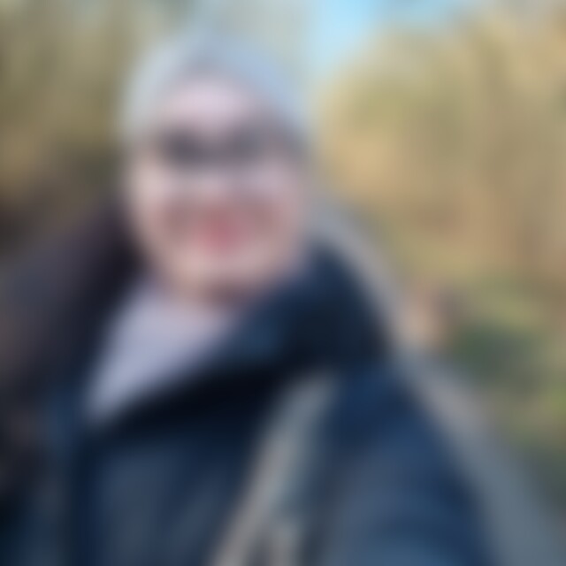 esther03 (23) aus Hürth