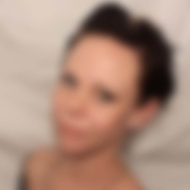 LiselottedurchdenWal (43) aus Elsterwerda