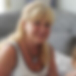 Dorota (64) aus Aidlingen