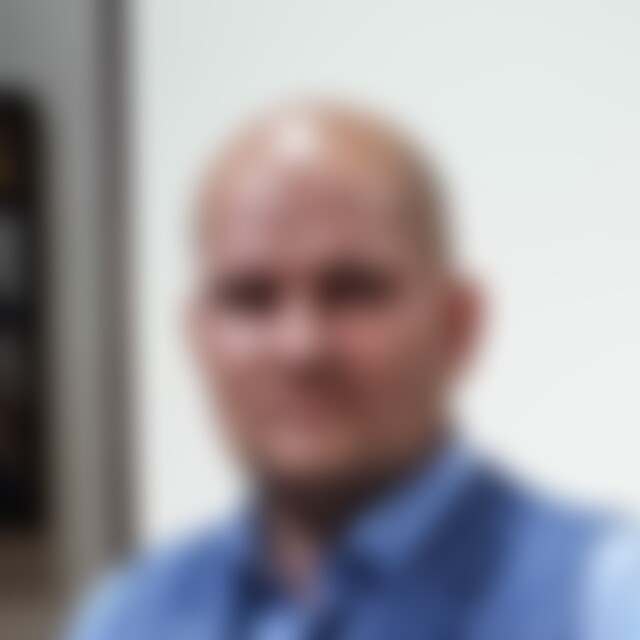 Moris (40) aus Frankfurt oder