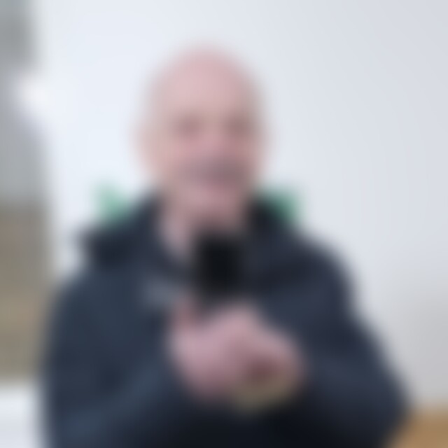 michalis (70) aus Erfurt