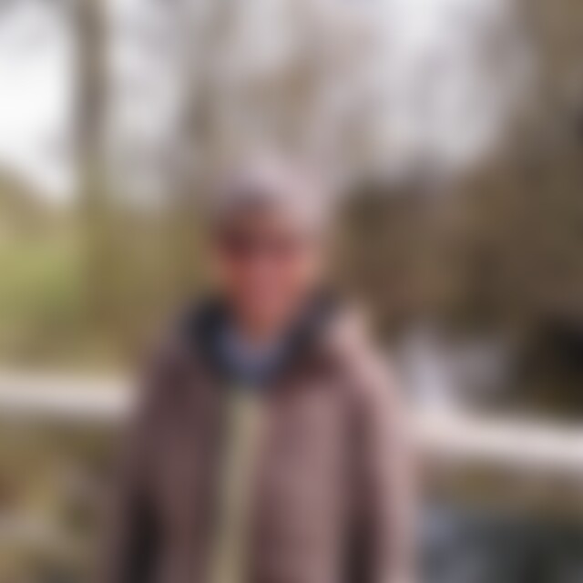 Nirak (64) aus Schwieberdingen