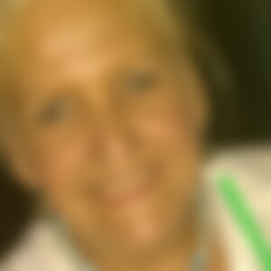 Hanka (68) aus Bremerhaven