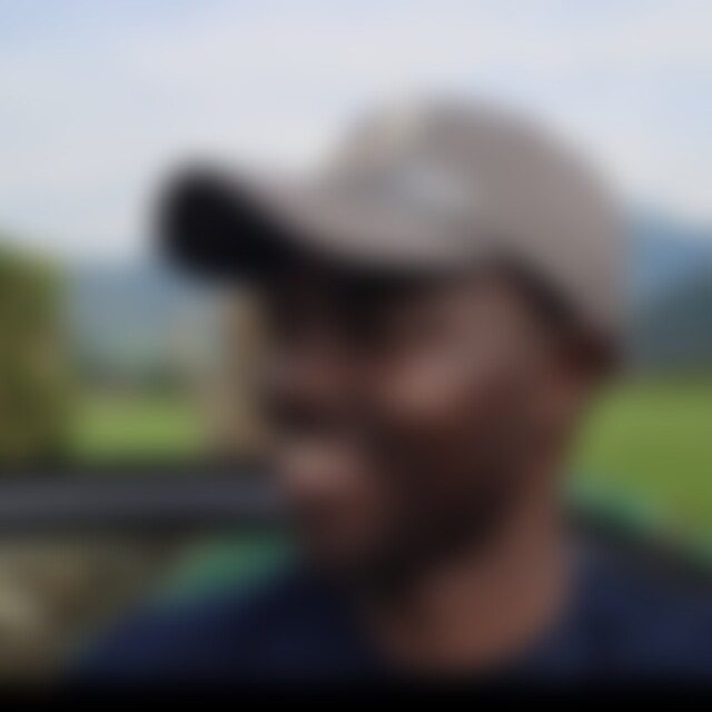 ShalomDECA (40) aus 