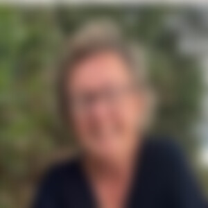 Anne13 (63) aus Köln