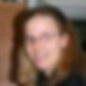 thea81 (44) aus Cottbus