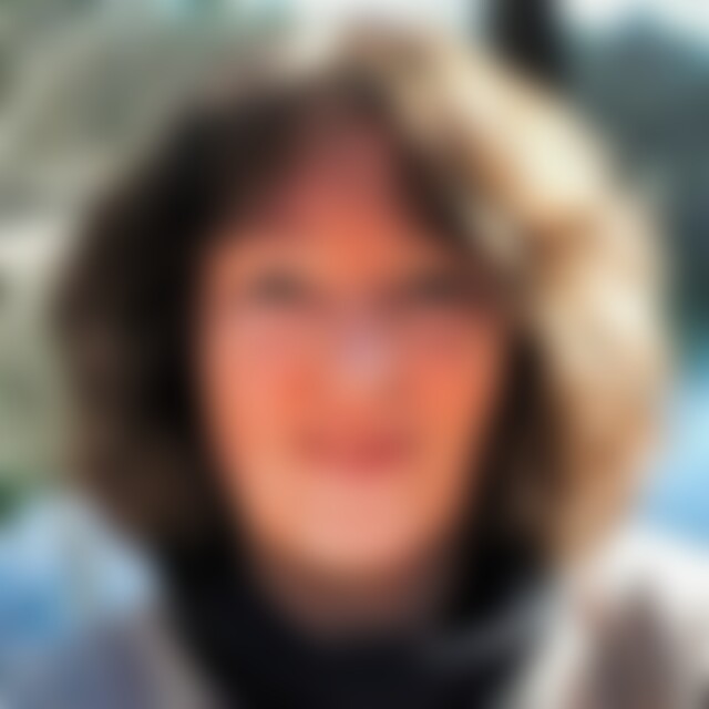 Anne7 (66) aus Berlin