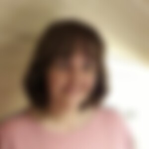 Danielle (58) aus Nähe Ulm