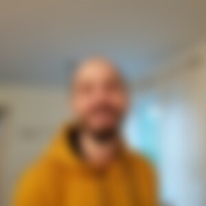 manuklundt (33) aus Detmold
