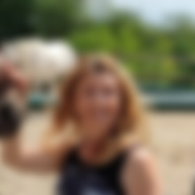 Cherie (65) aus 