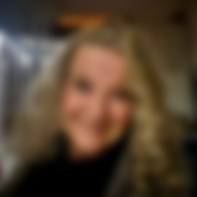 gaensebluemchen65 (61) aus ----