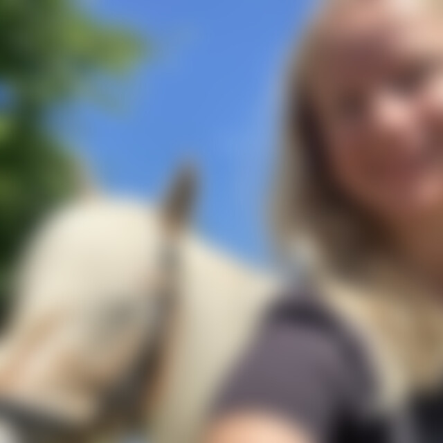 madleenkira (31) aus München