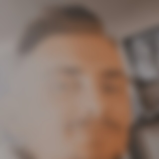Nioscz (32) aus Oberhausen