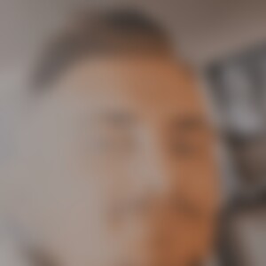 Nioscz (32) aus Oberhausen