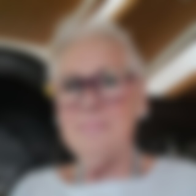 Jessy7 (80) aus Xxxxx