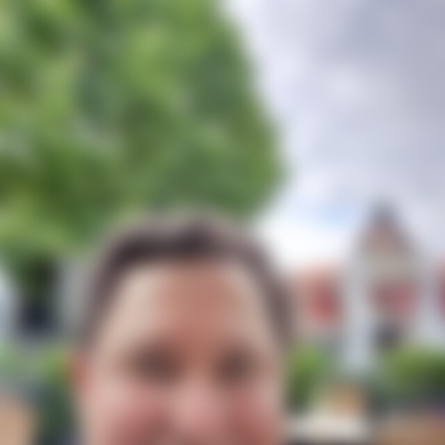 Dimitrij (42) aus Wermelskirchen