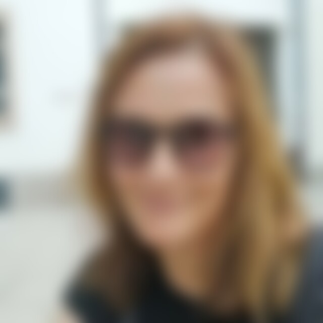 MimiH (48) aus Stuttgart