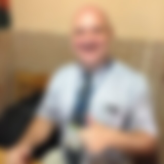DrElWie (63) aus salzburg