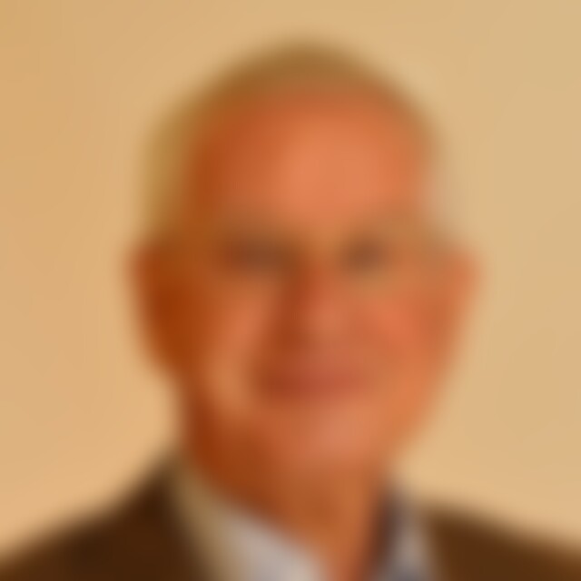 Begleitung (83) aus Berlin