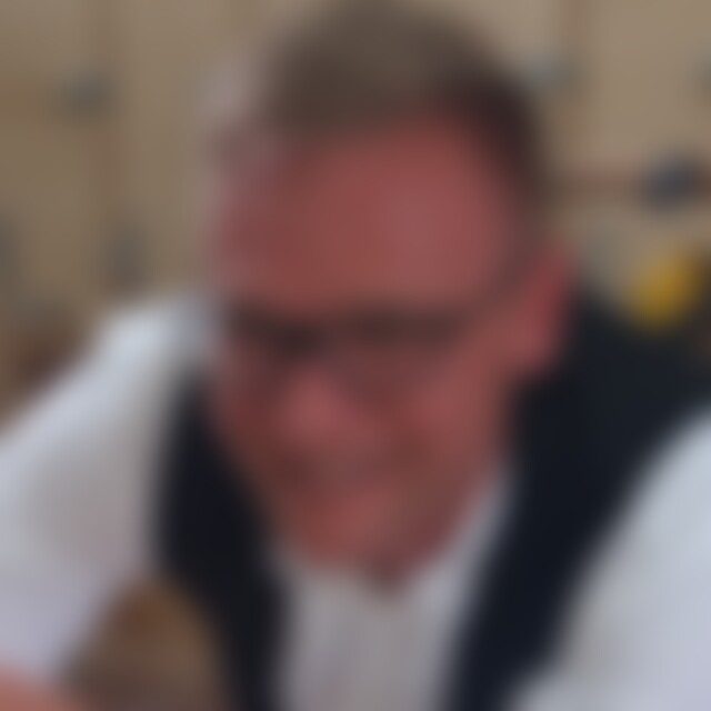 Benjw (38) aus Glauchau