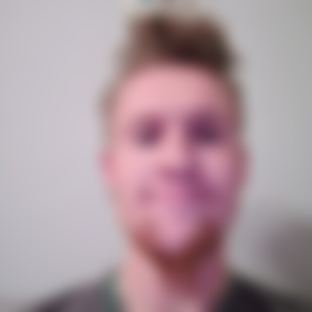 Freskman (26) aus Friedberg