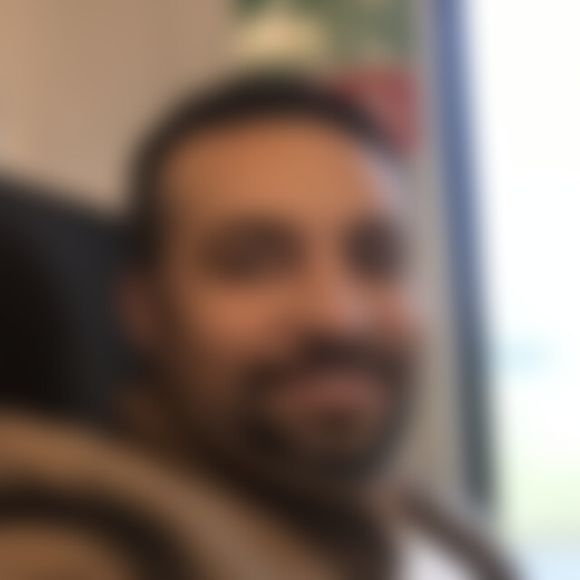 Tameradel (44) aus Bielefeld