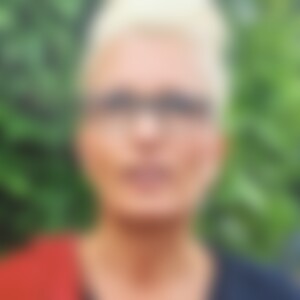 25100826 (57) aus Rastatt