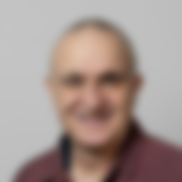 szerest (65) aus Zürich
