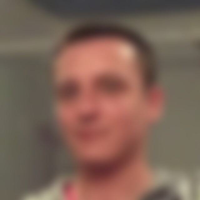 Scherbi (43) aus Troisdorf