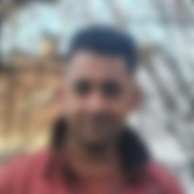 Moudud (29) aus Ehingen