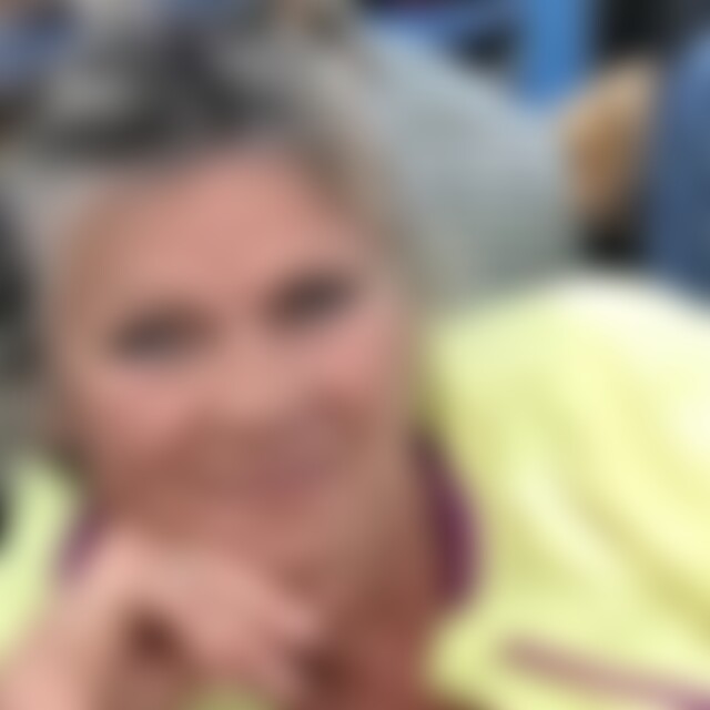 Rosemarie (67) aus Schwaig