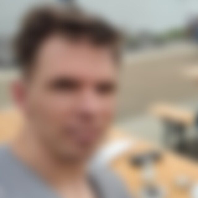 froehli (36) aus bornheim