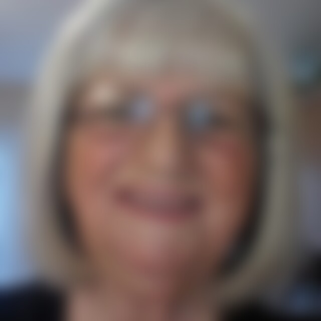 Steffi51 (75) aus Breckerfeld