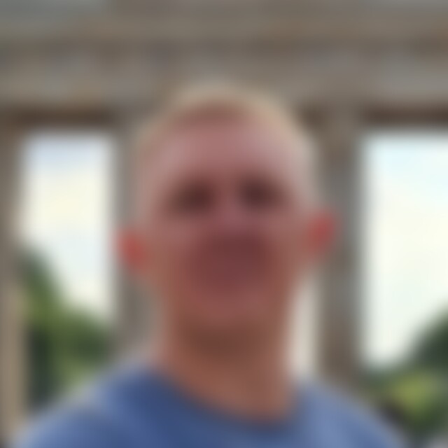 Albino (31) aus Freiburg