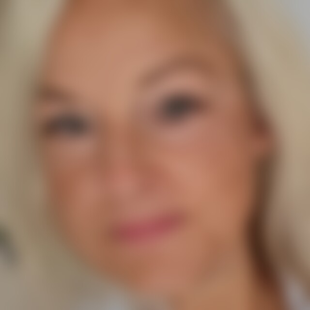 Annett23 (46) aus Lübeck